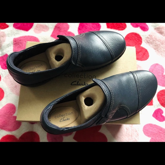 BRAND NEW Clarks Women's Collection Cora Poppy Shoe - Picture 4 of 11